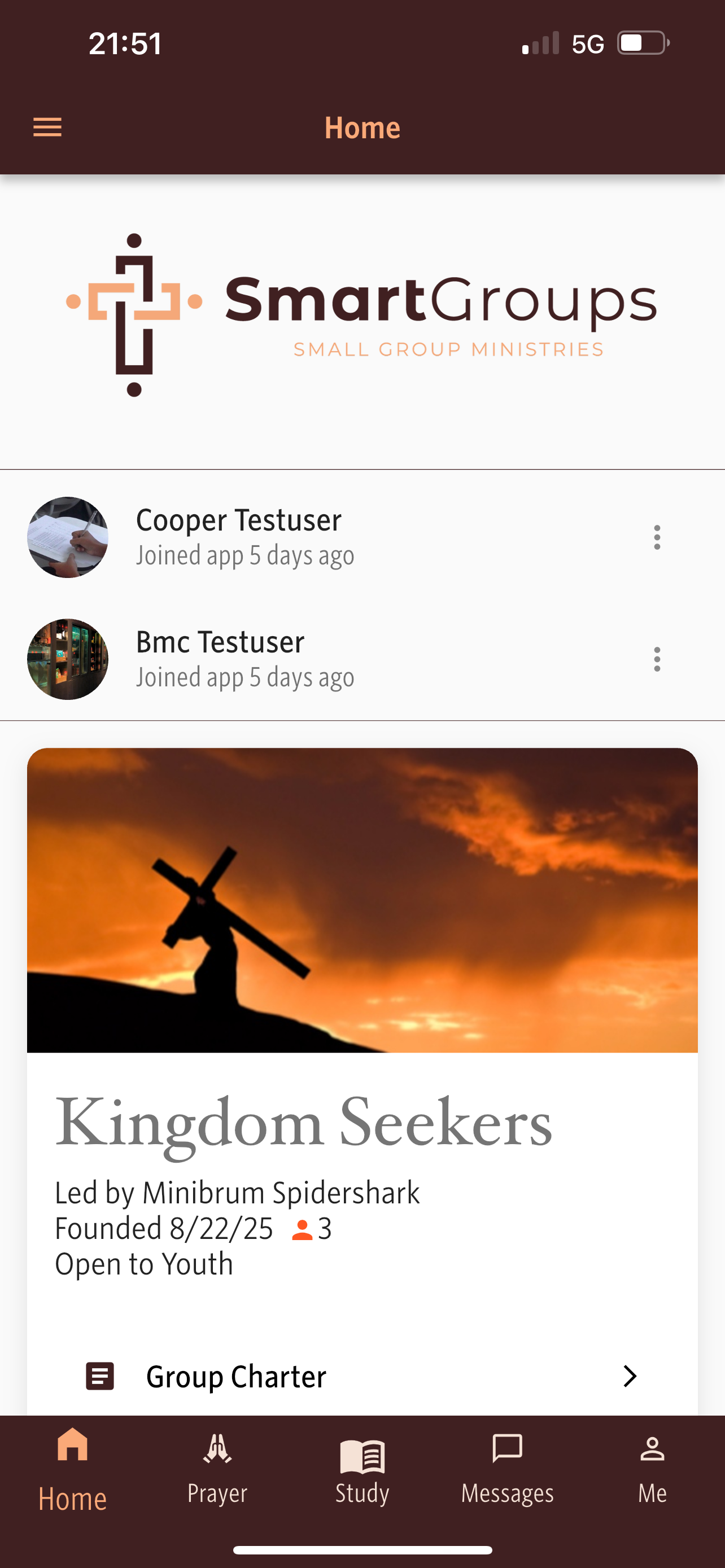 SmartGroups app screen on a phone